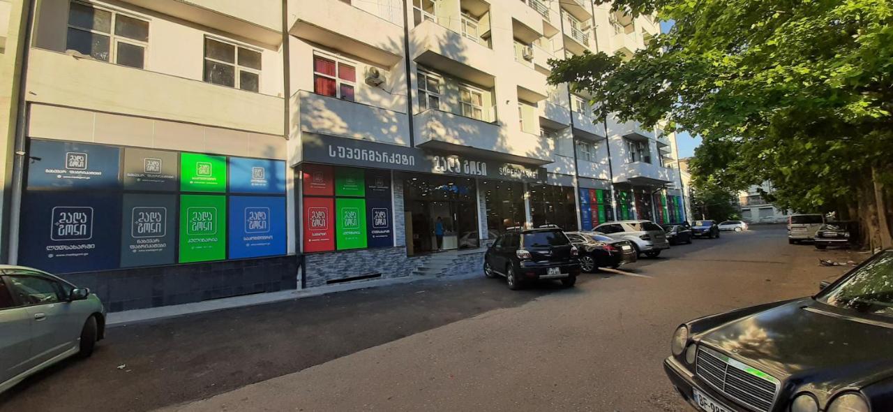 Happy Stay Hotel Кутаиси Екстериор снимка